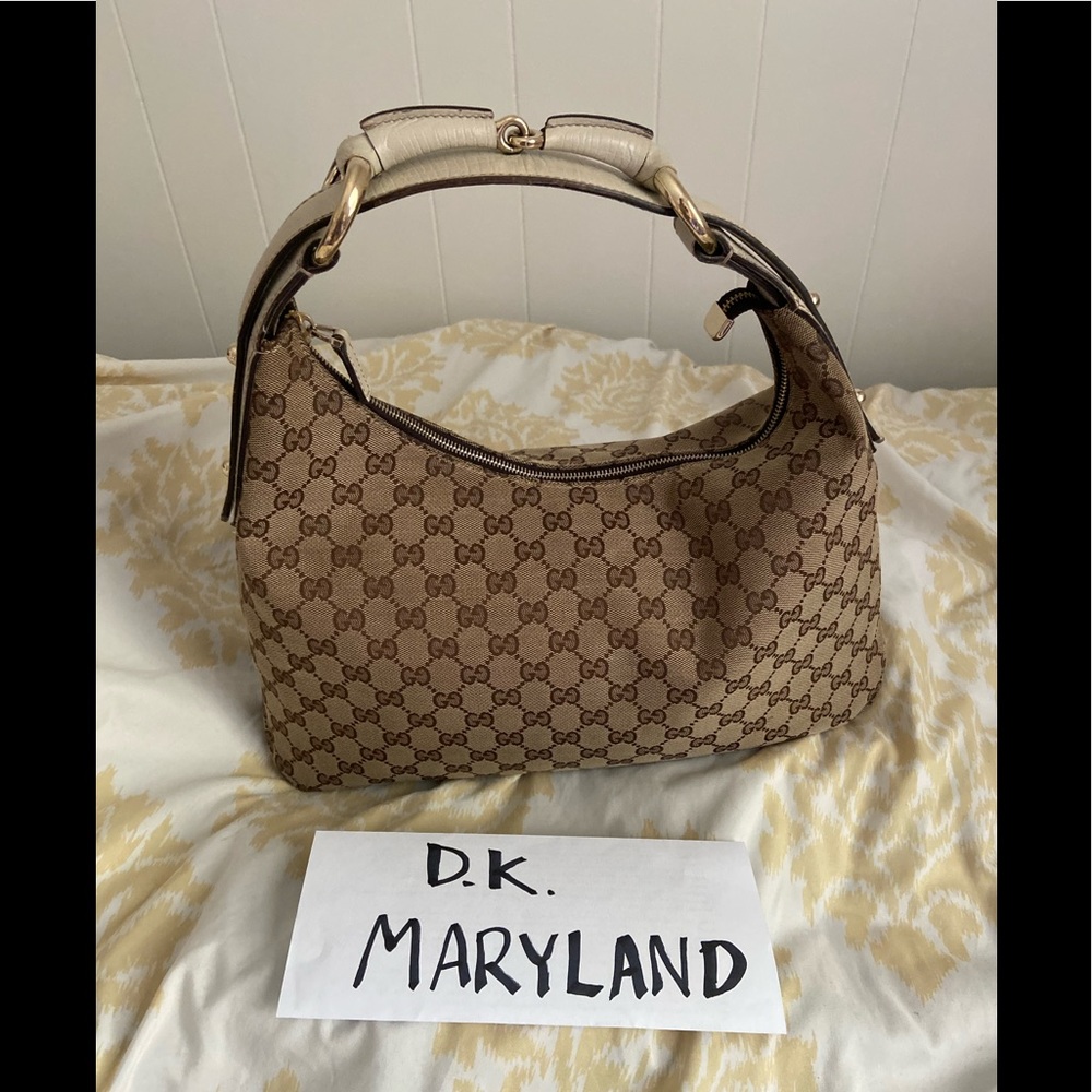 Gucci Horsebit Hobo Canvas 100% Authentic.